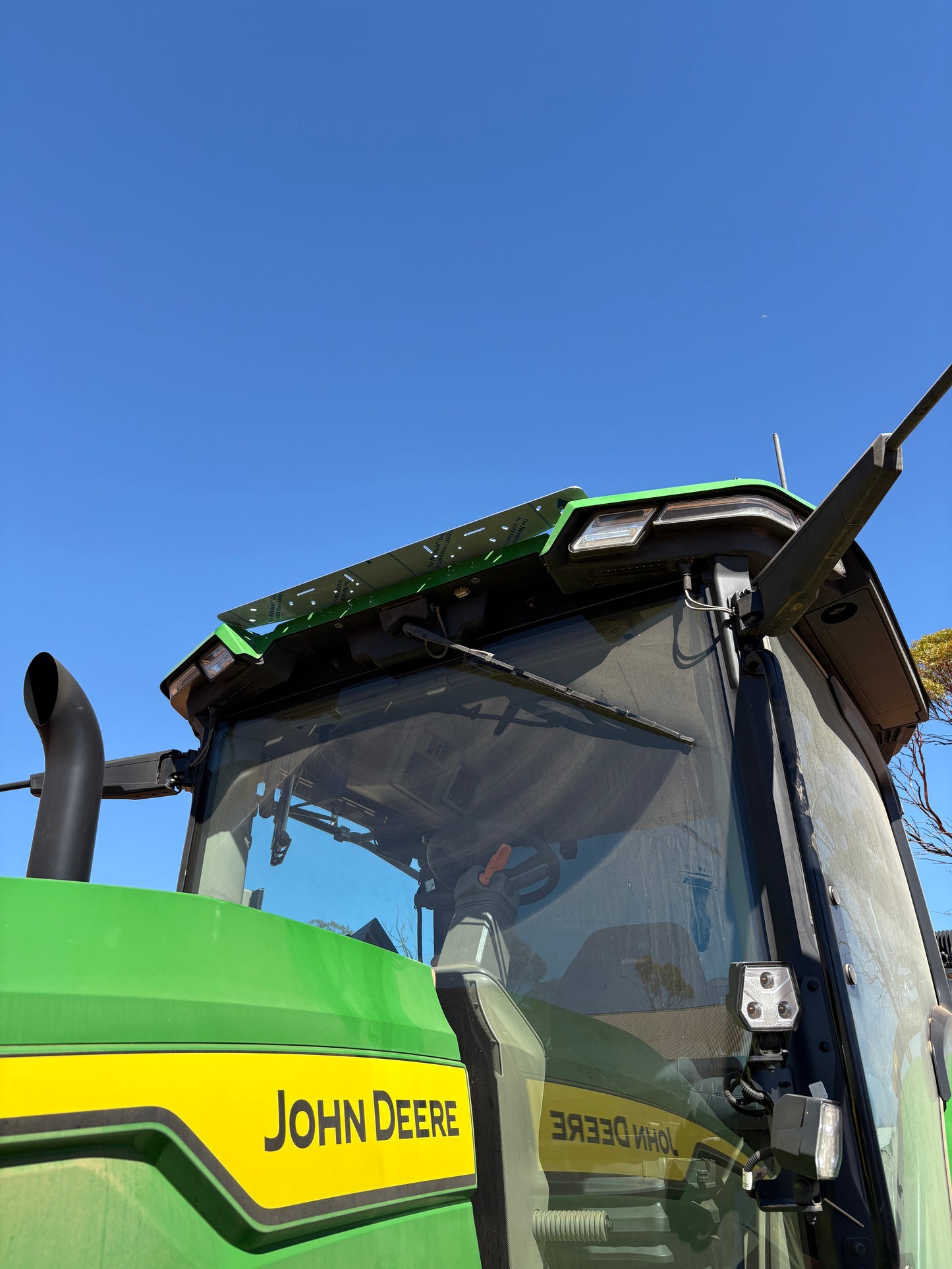 John Deere R Series Tractor/Sprayer SS304 Front Bracket - NEW CAB, 2024 on (each)
